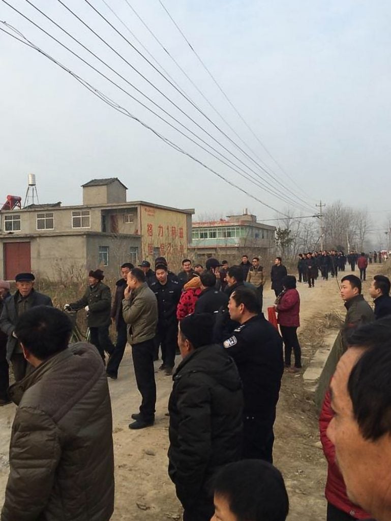 The authorities dispatched over 600 people including government officials and police officers, to demolish a church in China