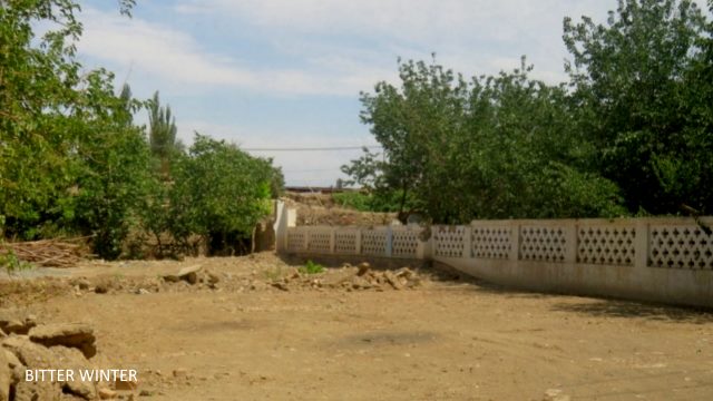 A mosque used to be on this lot