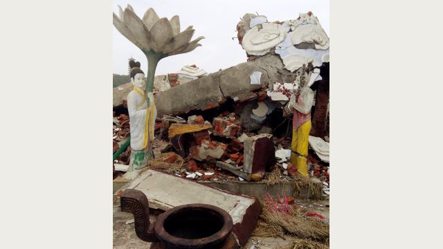 The Guanyin statue after being blown up