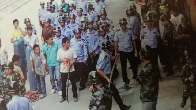 The local government sent in 300 police officers to threaten villagers into signing the agreement.