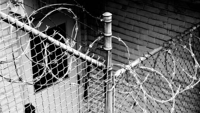 Barbed wire