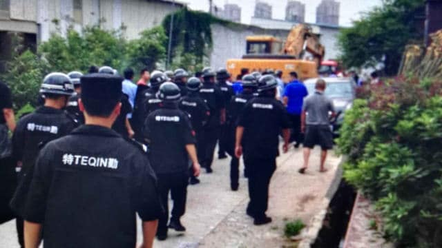 The government’s demolition team (provided by an inside source)