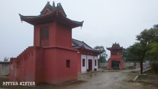 The-original-appearance-of-the-Fangshan-Temple%E2%80%99s-towers.jpg