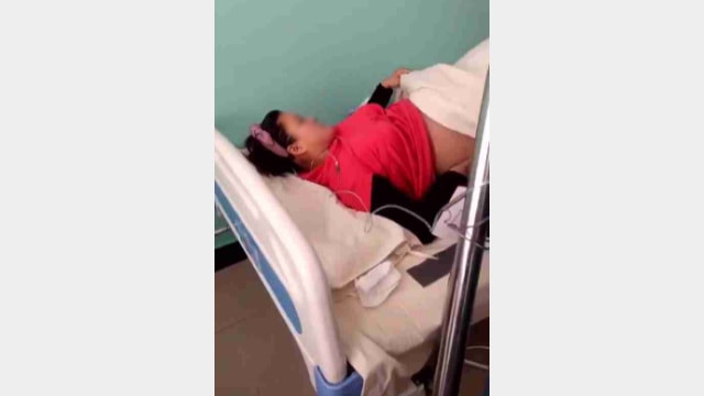 After being physically assaulted, a pregnant woman is sent to the hospital for emergency treatment.