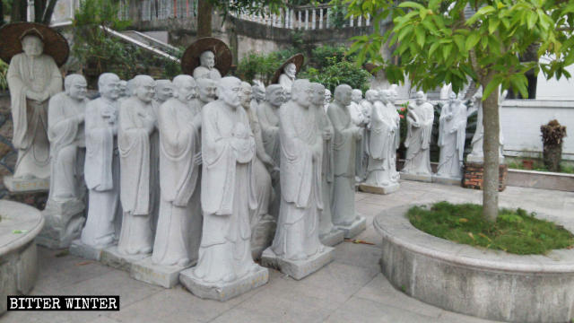 Arhat statues aggregated together