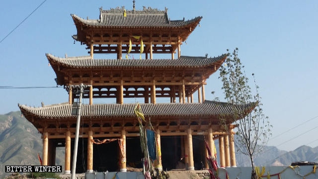 The newlyconstructed Jade Emperor Temple