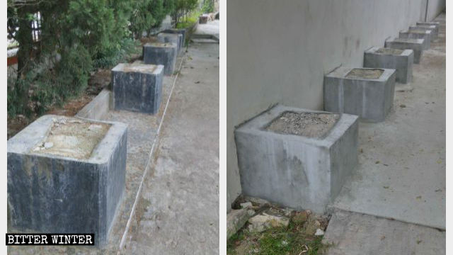 Traces of arhat statues being removed