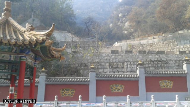 The Dragon King palace hall after demolition.