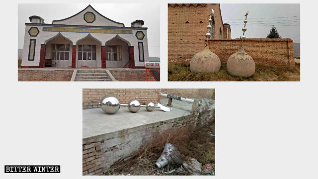 Islamic symbols were abandoned in the grass