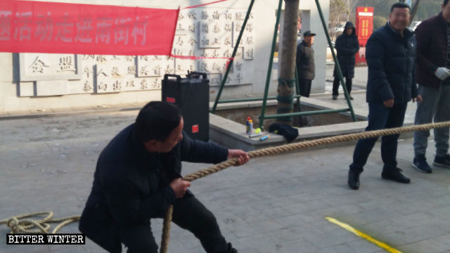 One Sunday in January 2019, a village in Henan organized a tug-of-war and other activities for villagers.
