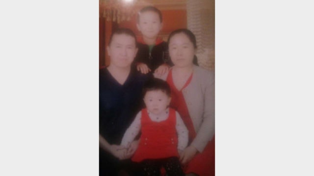 Yasbulu Belohan’s photo with his family.