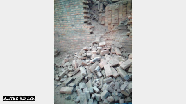 One of the kilns used for casting Buddhist statues was destroyed in Hebei Province.