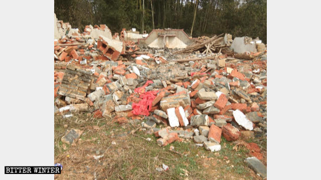 Chengjia Three-Self Church was demolished into ruins