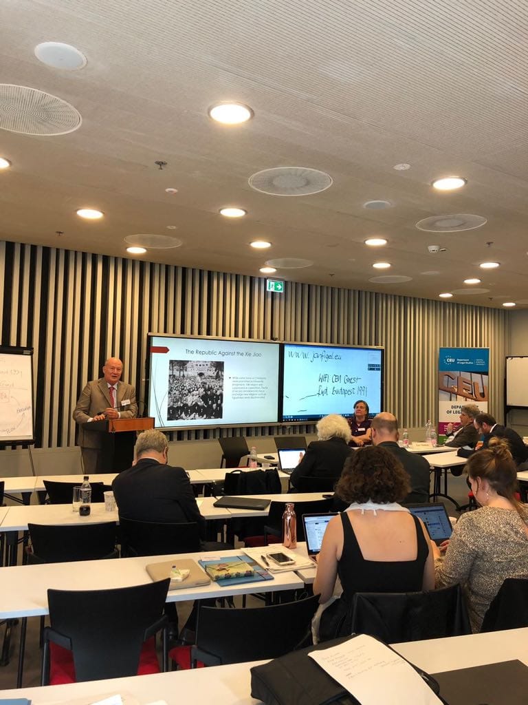 Prof. Massimo Introvigne speaking at the Budapest conference