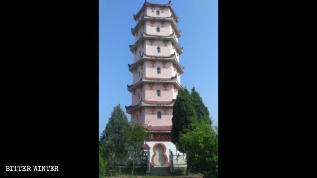 Zhenjiang Pagoda, where the ashes of Buddhist believers were stored
