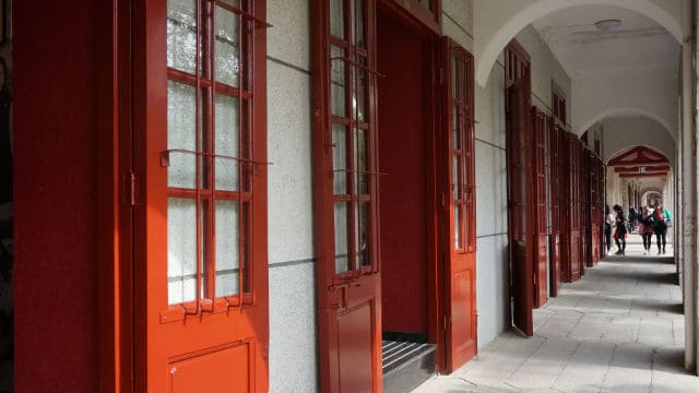 The corridor of a university in Xiamen city