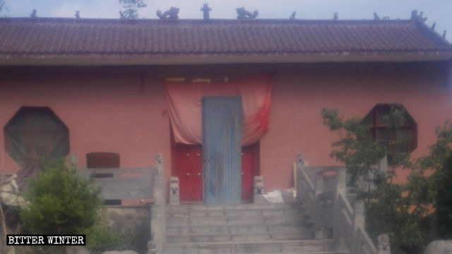 Jade Emperor Temple was sealed off